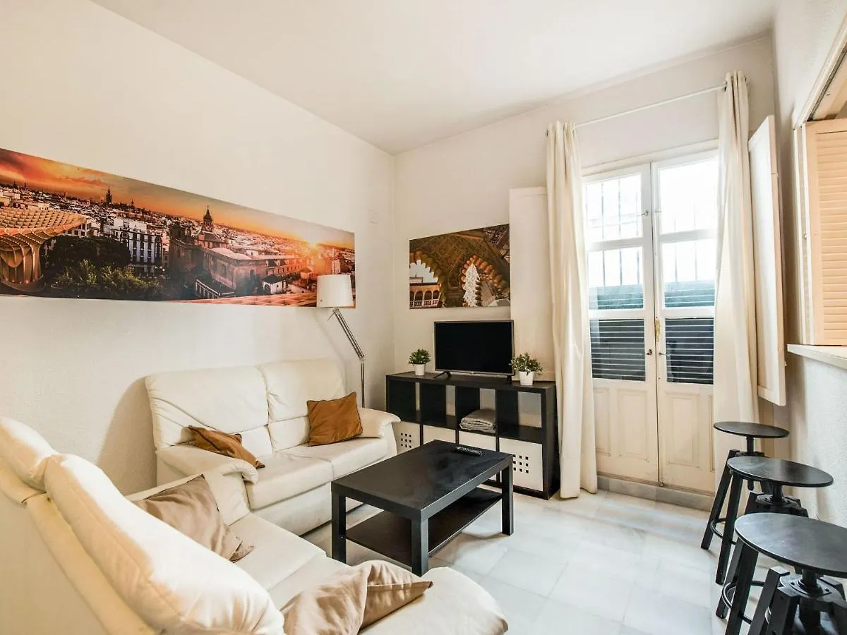 Comfy Holiday Home In Seville Near Town Centre