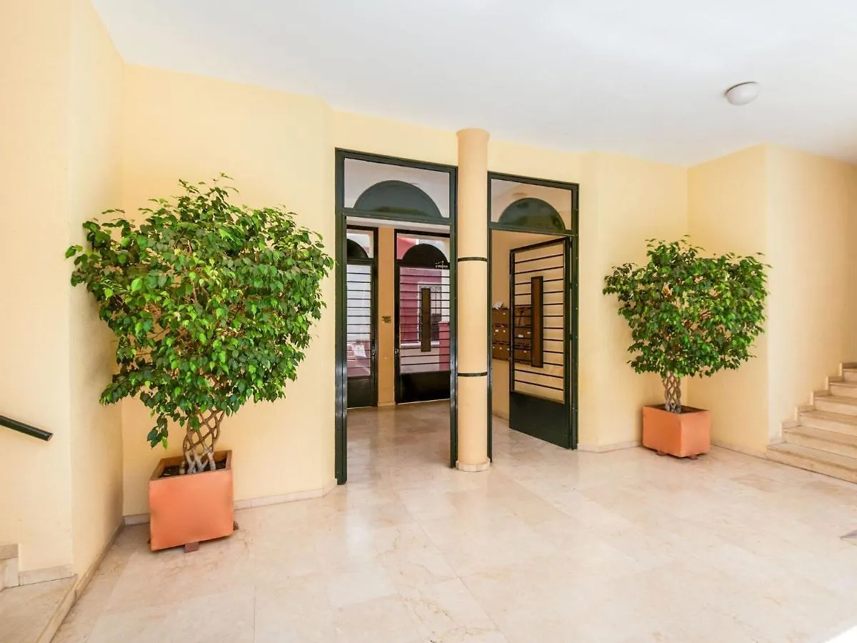 Comfy Holiday Home In Seville Near Town Centre
