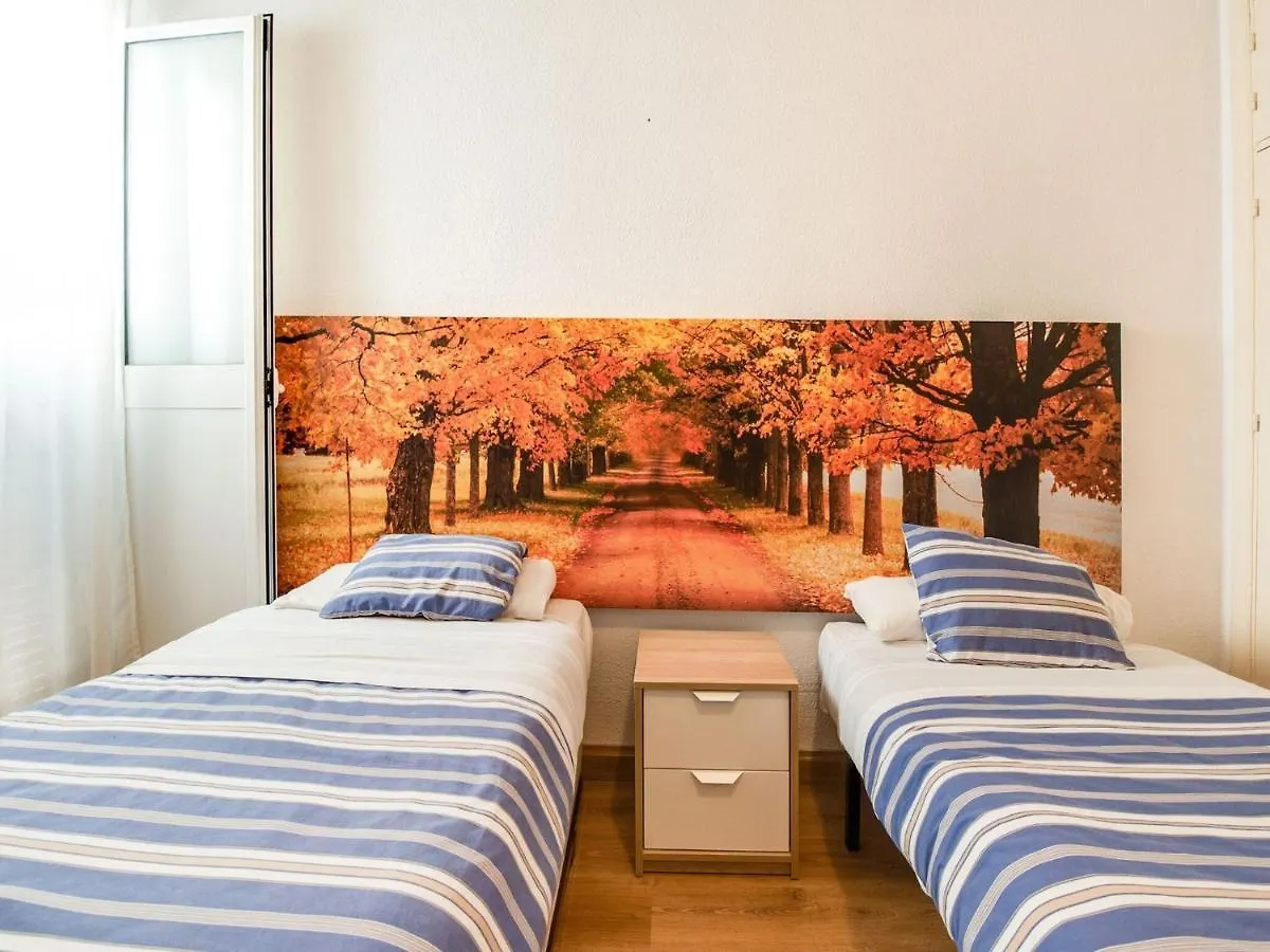 Comfy Holiday Home In Seville Near Town Centre 0*,