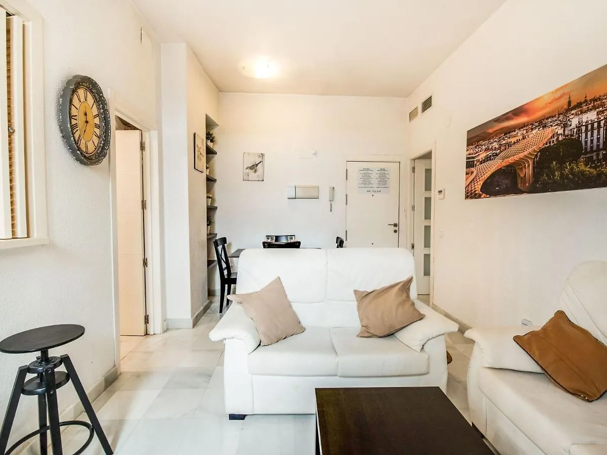 Comfy Holiday Home In Seville Near Town Centre 0*,