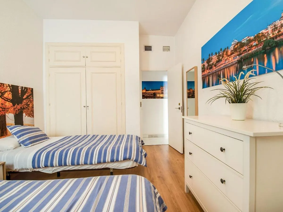 Comfy Holiday Home In Seville Near Town Centre